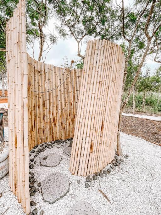 Cute Off Grid Glampsite With Wifi- 5 Min From Haleiwa Town Hotel Exterior photo
